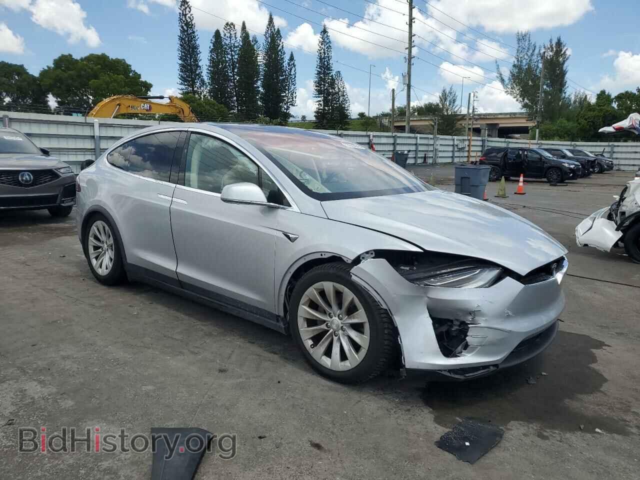 2017 TESLA MODEL X - VIN: 5YJXCAE22HF029552 - Photo 4