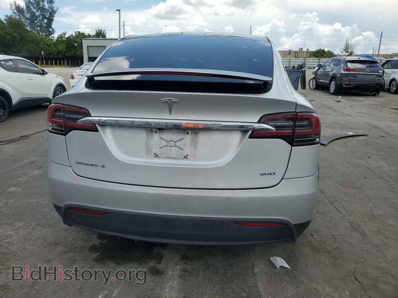 2017 TESLA MODEL X - VIN: 5YJXCAE22HF029552 - Photo 6