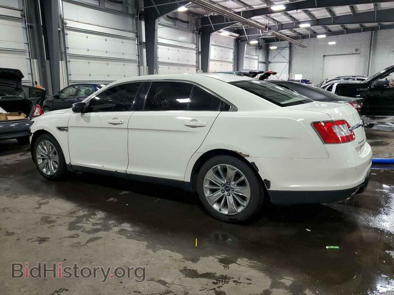 2010 FORD TAURUS - VIN: 1FAHP2FW5AG143949 - Фото 2