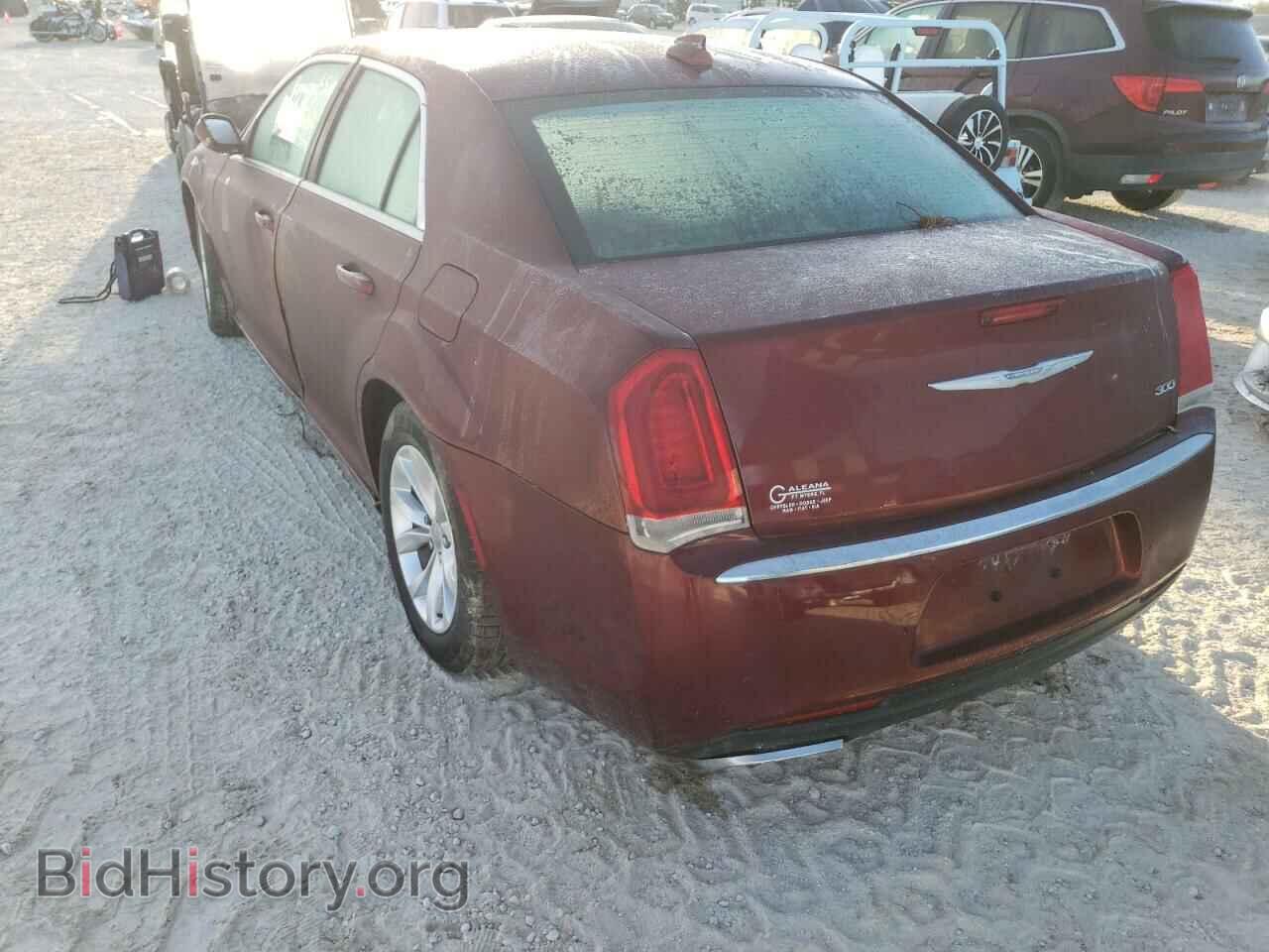 2016 CHRYSLER 300 - VIN: 2C3CCAAG8GH207753 - Фото 3