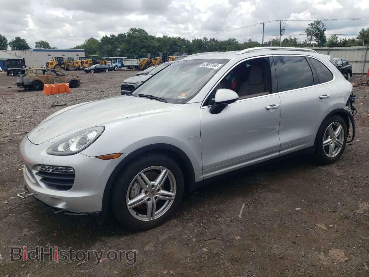 Фотография WP1AE2A2XCLA91801 - PORSCHE CAYENNE 2012