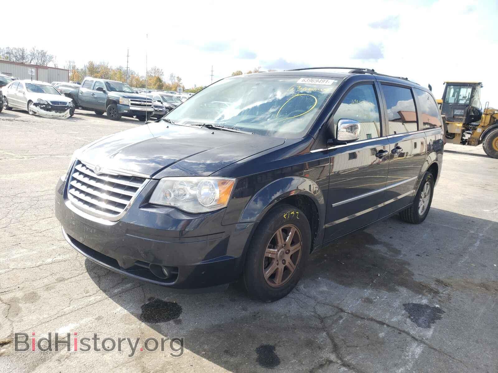 2010 CHRYSLER MINIVAN - VIN: 2A4RR8D17AR398811 - Фото 2