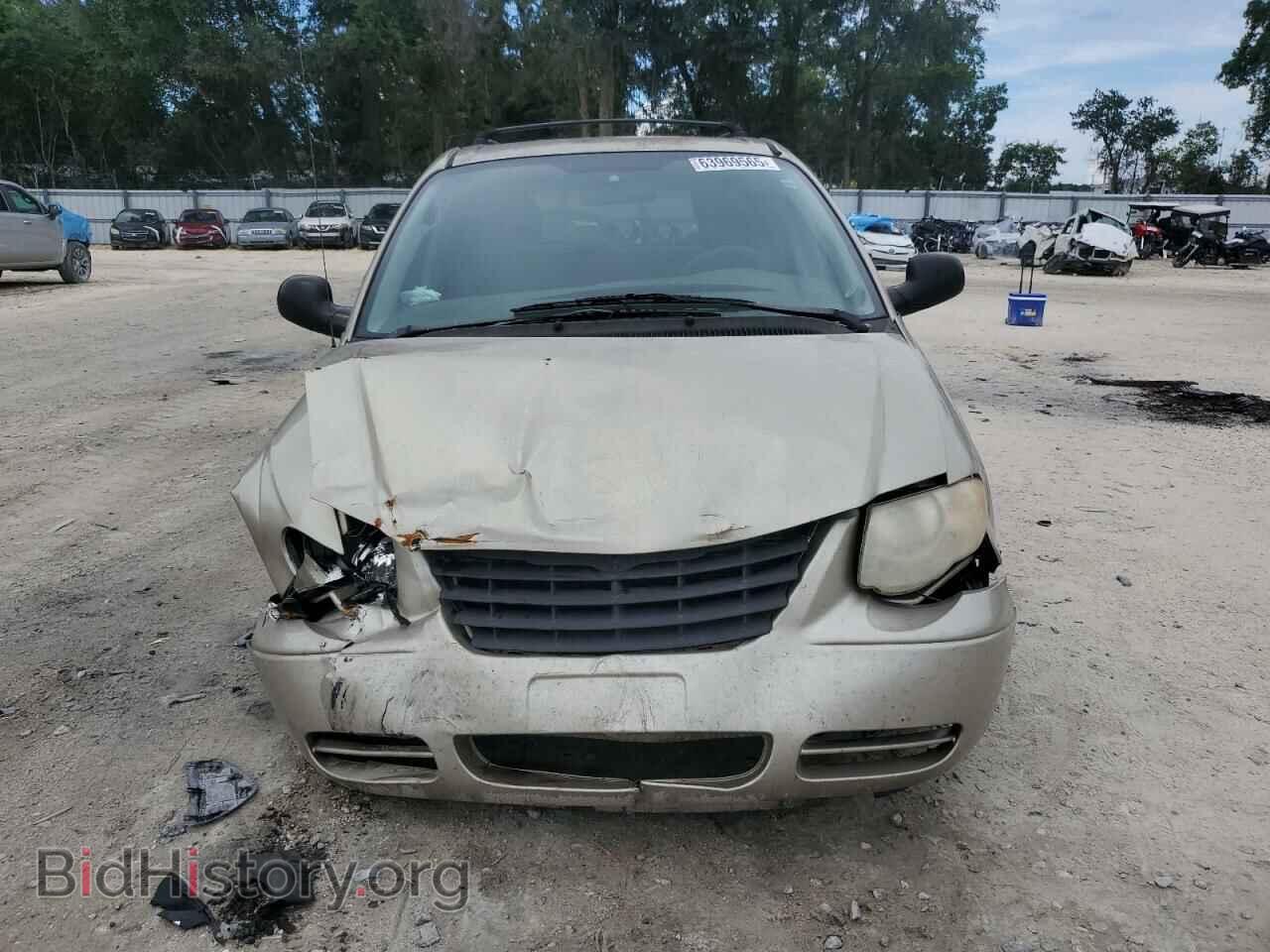 2007 CHRYSLER MINIVAN - VIN: 2A4GP44R57R230461 - Фото 5