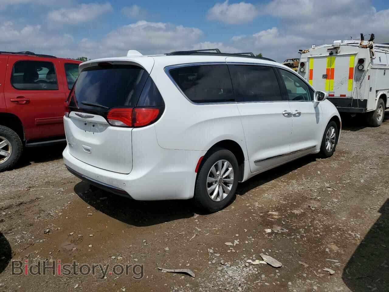 2017 CHRYSLER PACIFICA - VIN: 2C4RC1BG2HR520250 - Photo 3