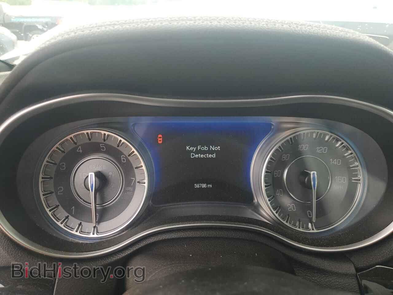 2021 CHRYSLER 300 - VIN: 2C3CCABT3MH658645 - Фото 9