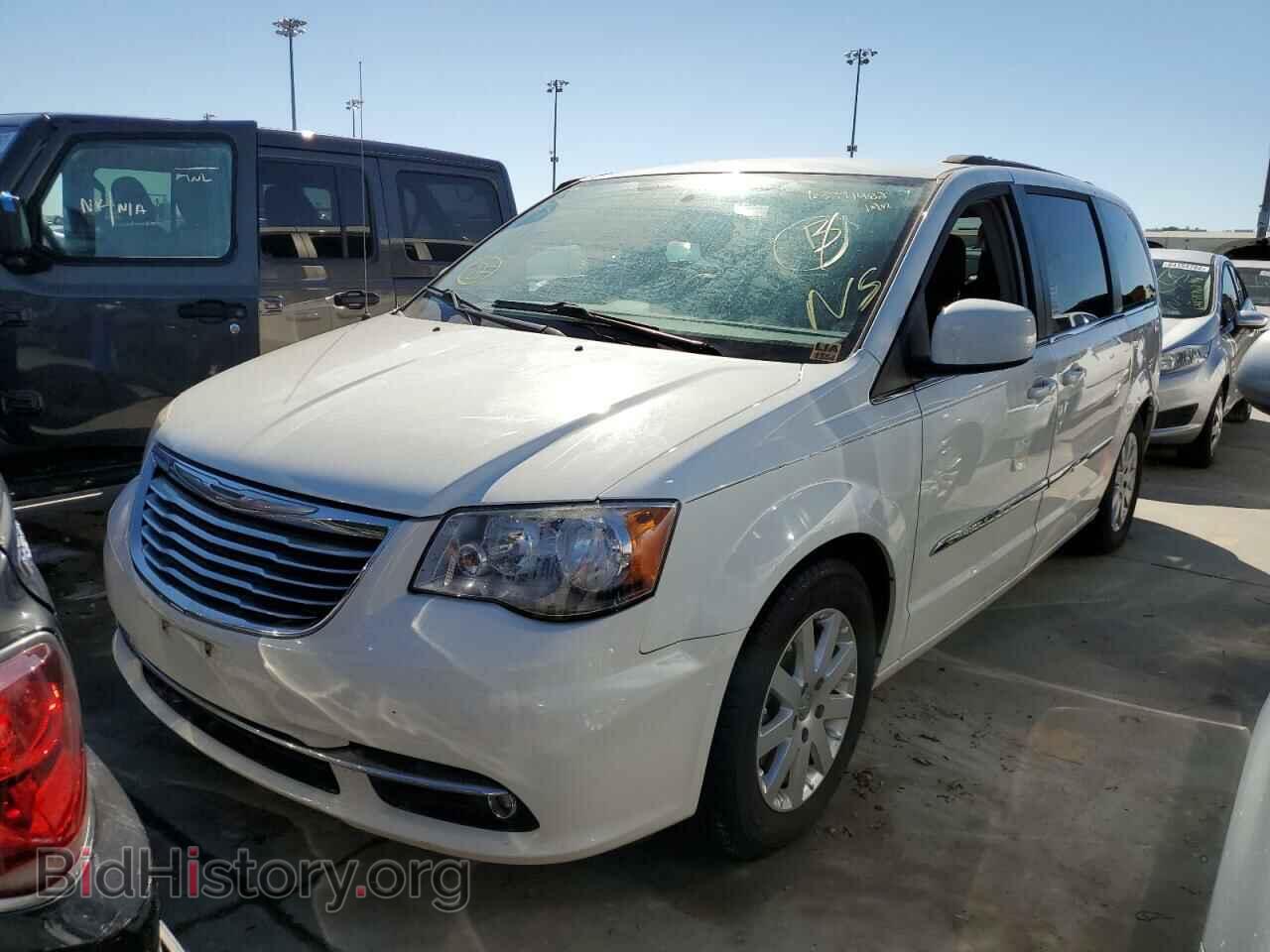2013 CHRYSLER MINIVAN - VIN: 2C4RC1BG1DR589229 - Photo 2