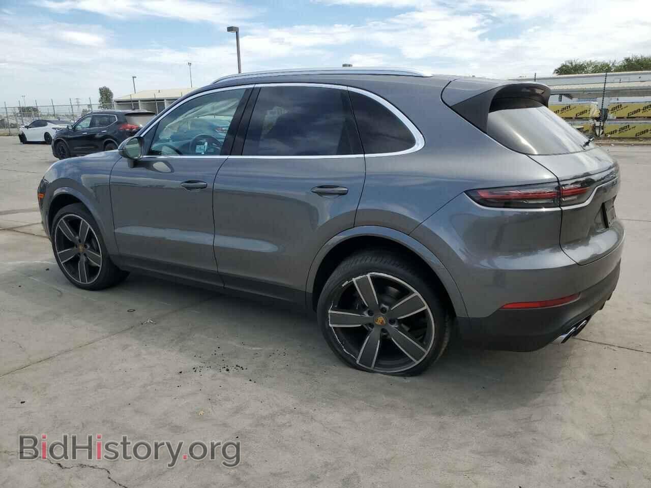 2019 PORSCHE CAYENNE - VIN: WP1AA2AY9KDA18797 - Фото 2