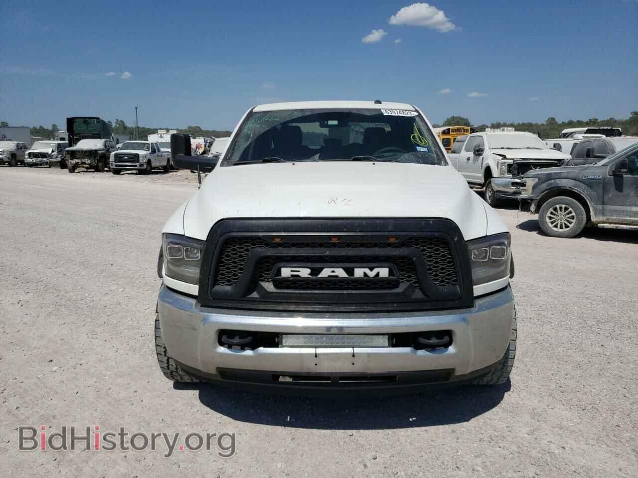 2018 RAM All Models - VIN: 3C6UR4HL6JG272957 - Photo 5