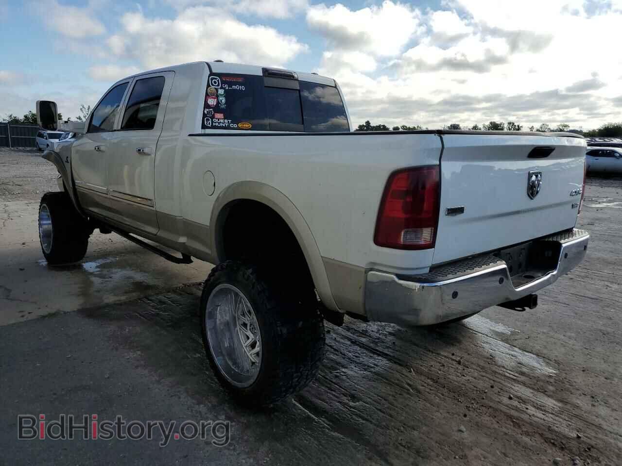 2010 DODGE All Models - VIN: 3D73Y3HL6AG175605 - Фото 2