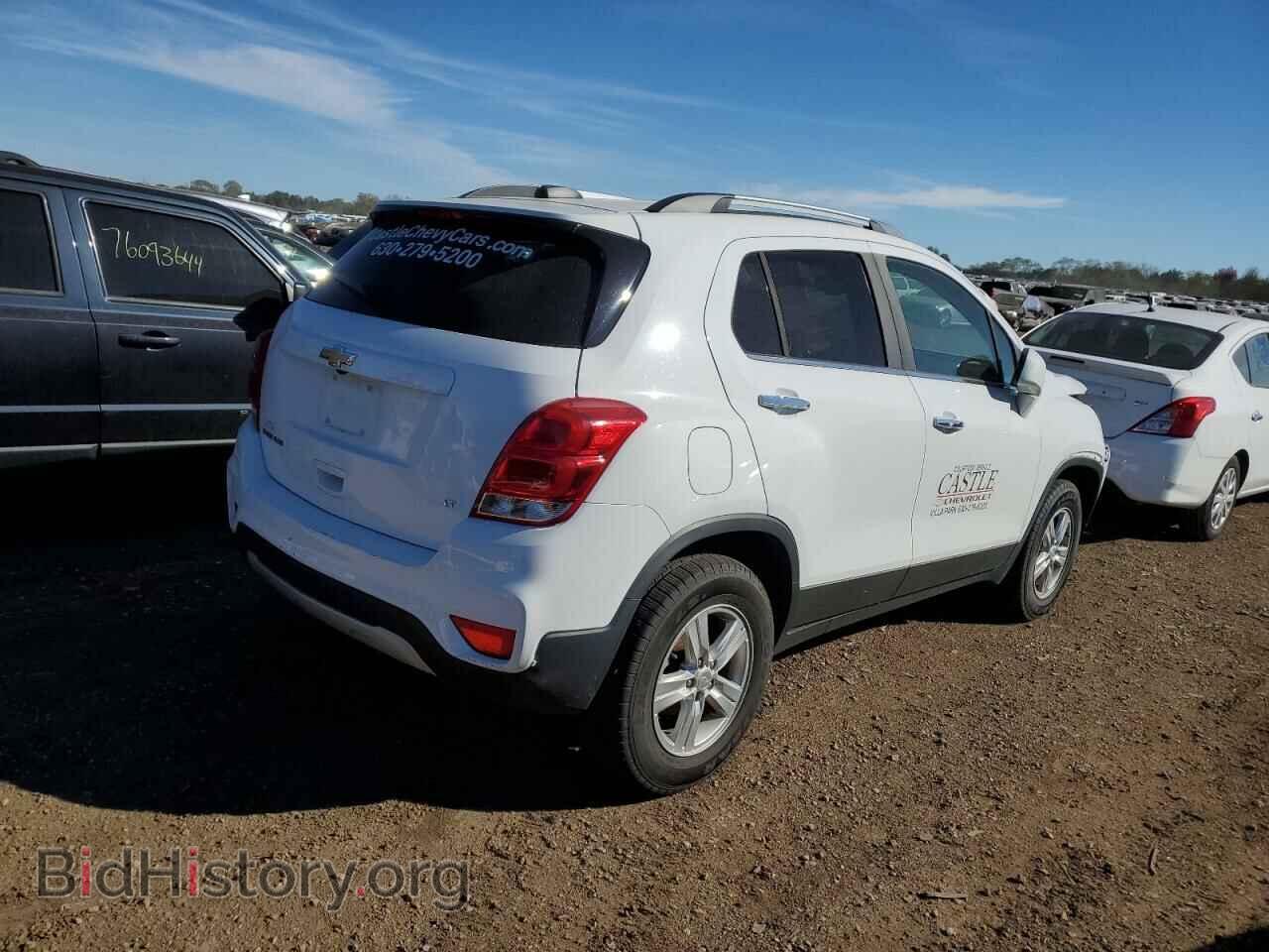 2019 CHEVROLET TRAX - VIN: 3GNCJPSB3KL386783 - Фото 3