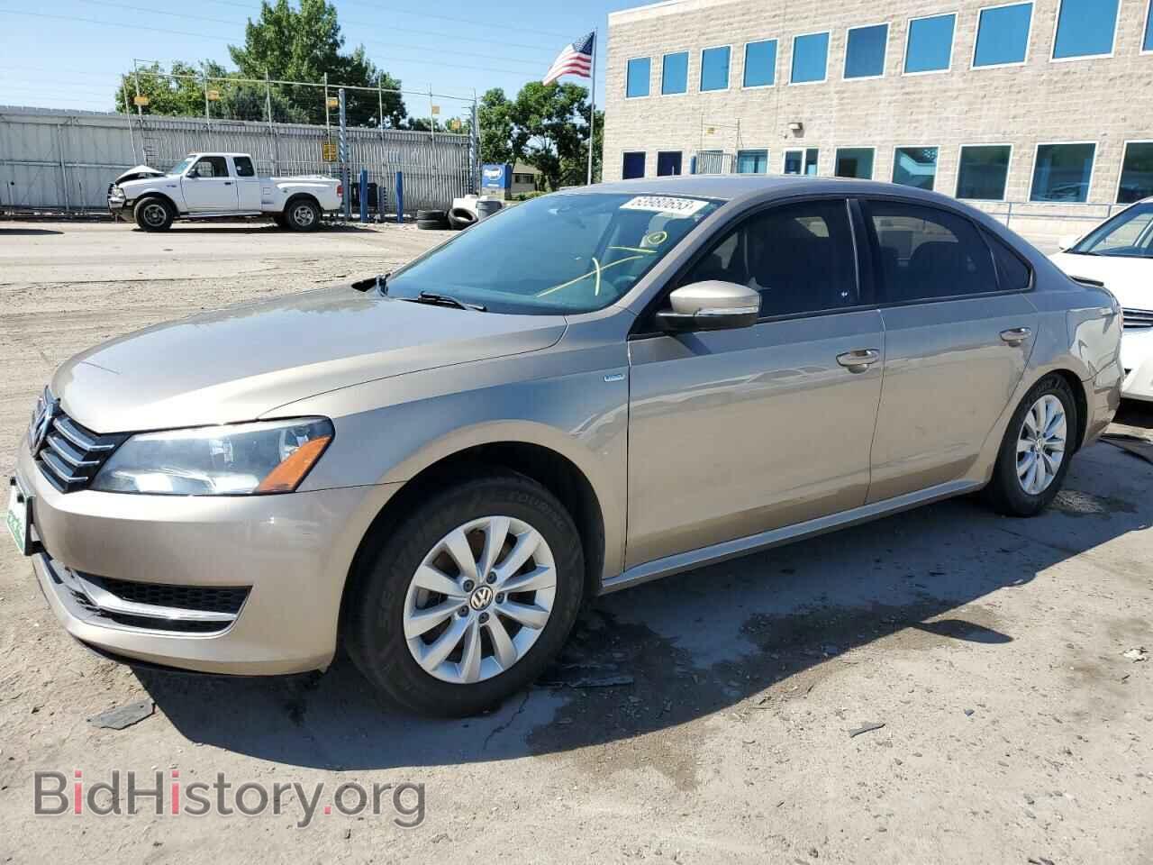 Фотография 1VWAT7A30FC074777 - VOLKSWAGEN PASSAT 2015