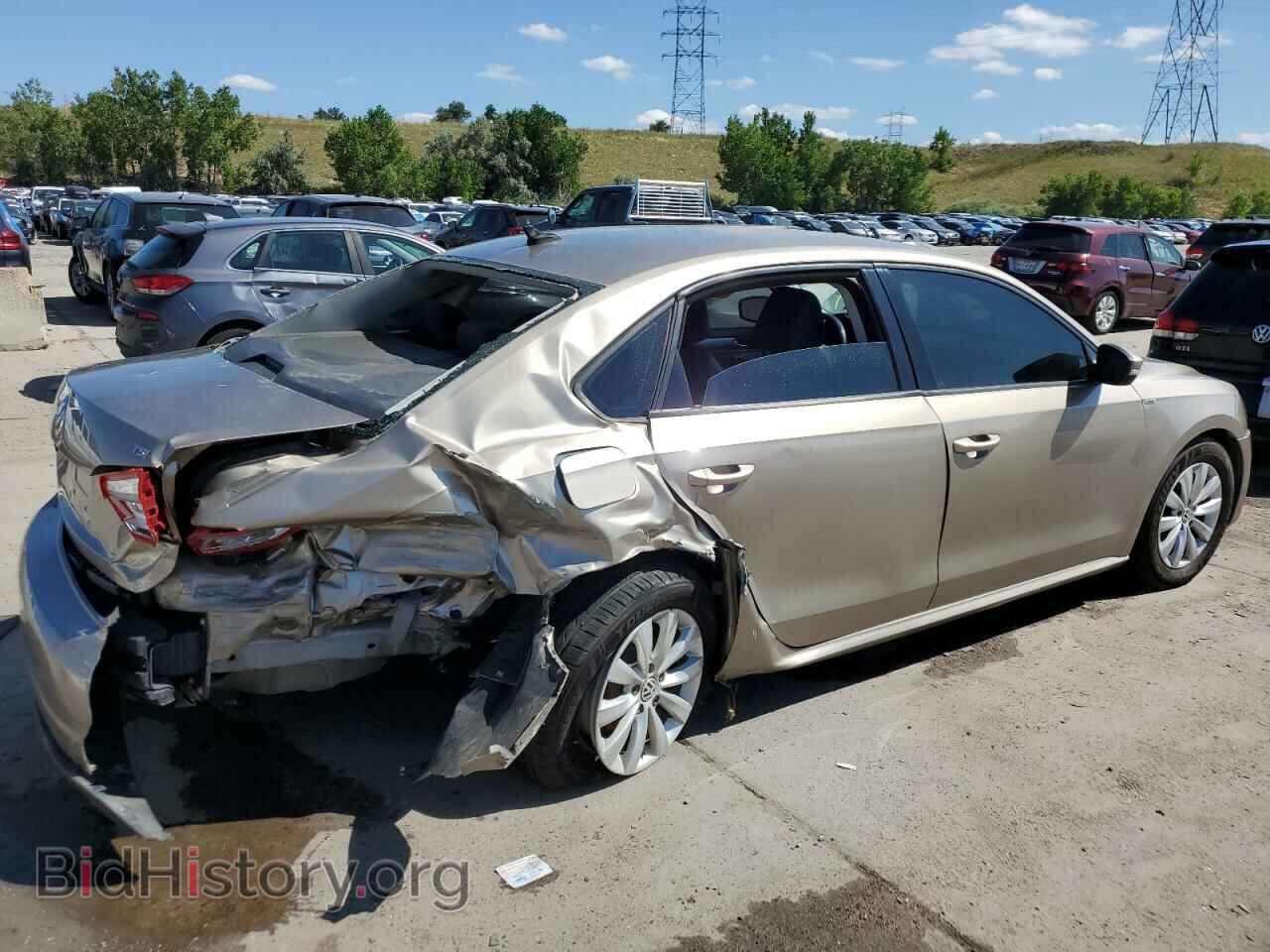 2015 VOLKSWAGEN PASSAT - VIN: 1VWAT7A30FC074777 - Фото 3