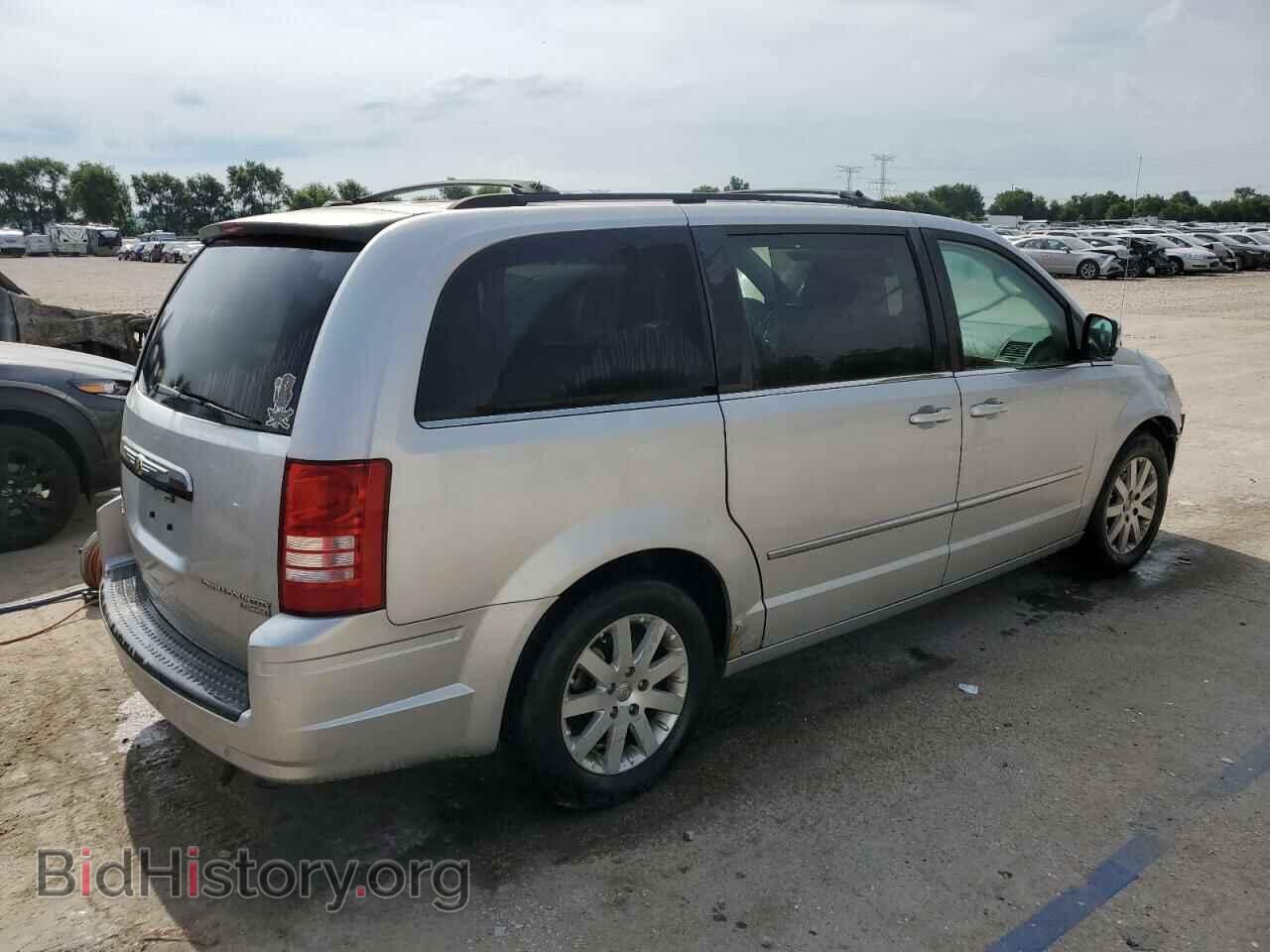 2010 CHRYSLER MINIVAN - VIN: 2A4RR5D10AR162077 - Фото 3