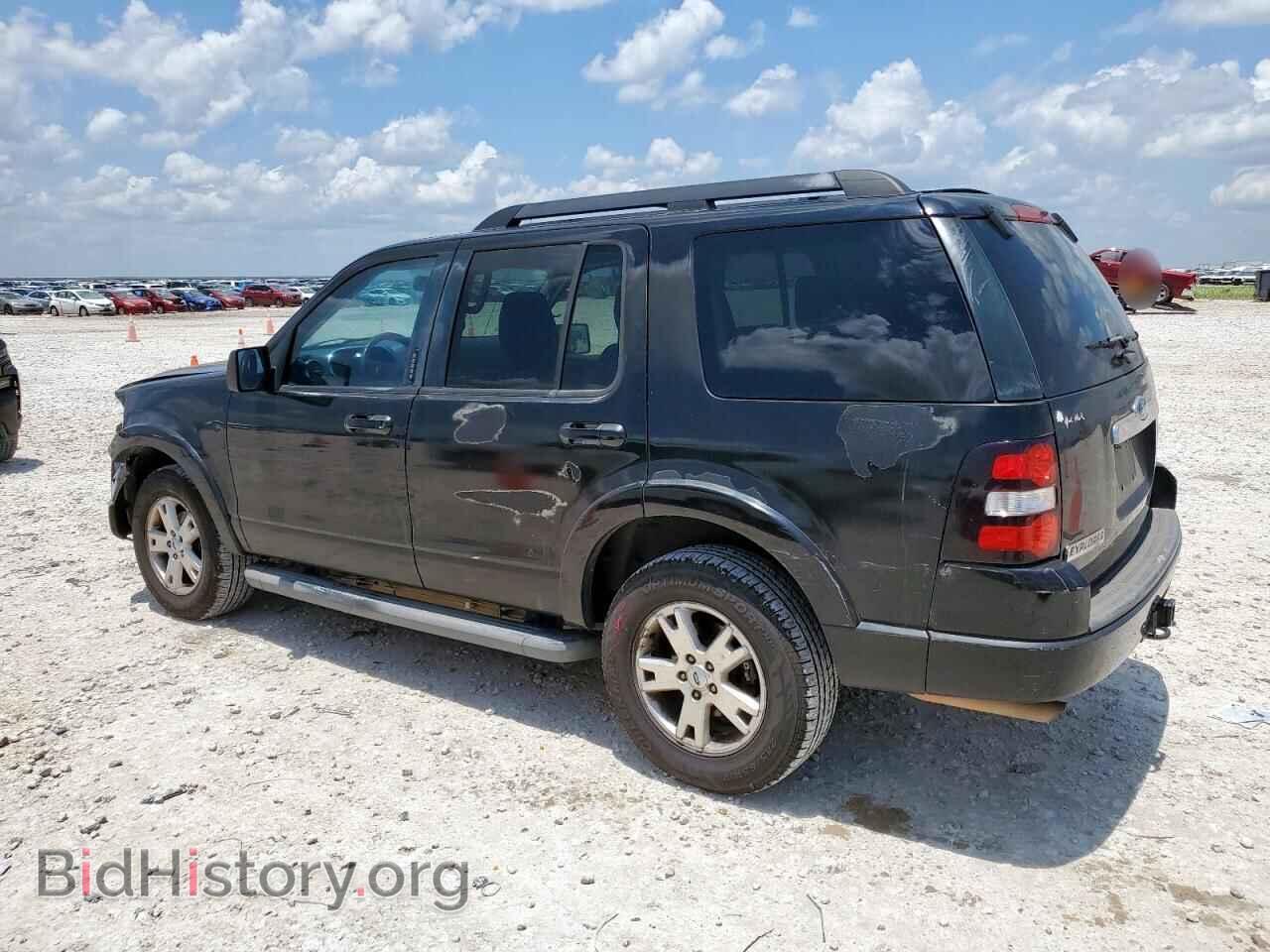 2010 FORD EXPLORER - VIN: 1FMEU6DE8AUA44000 - Фото 2