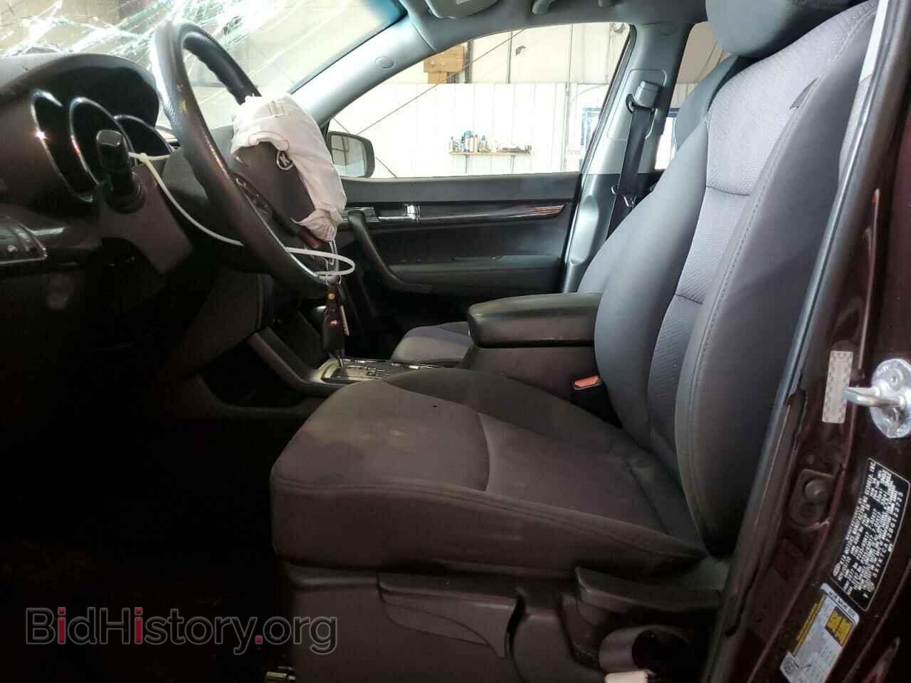 2011 KIA SORENTO - VIN: 5XYKTCA12BG123725 - Фото 7