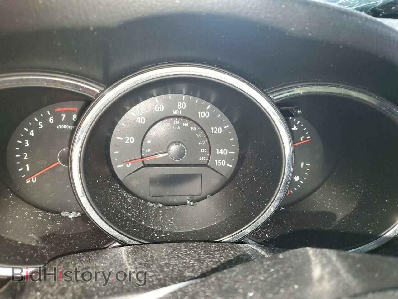 2011 KIA SORENTO - VIN: 5XYKTCA12BG123725 - Фото 9