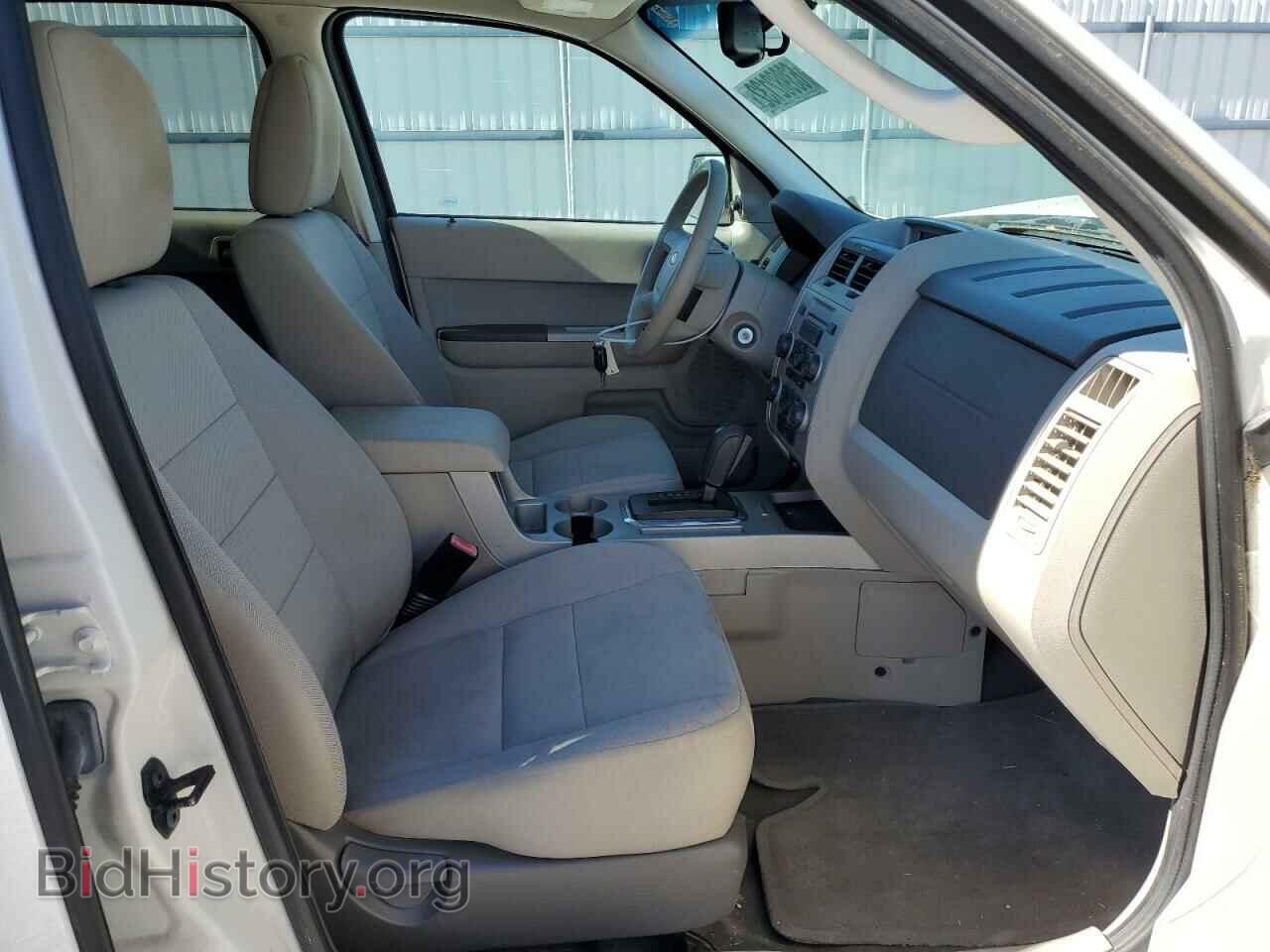 2011 FORD ESCAPE - VIN: 1FMCU0D78BKB43970 - Фото 5