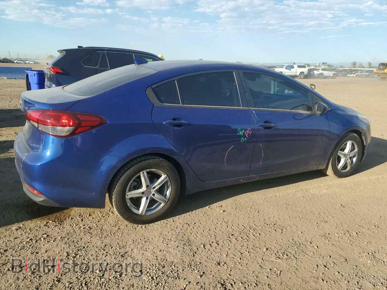 2017 KIA FORTE - VIN: 3KPFK4A71HE146255 - Фото 3