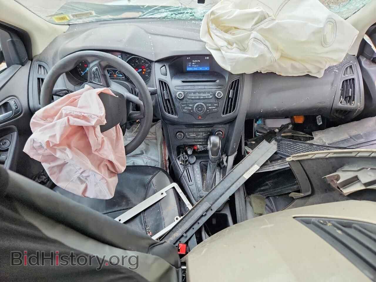 2017 FORD FOCUS - VIN: 1FADP3F28HL264087 - Photo 8