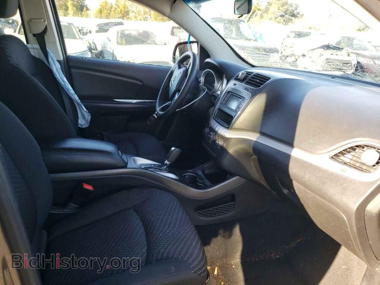 2017 DODGE JOURNEY - VIN: 3C4PDCBGXHT532370 - Фото 5