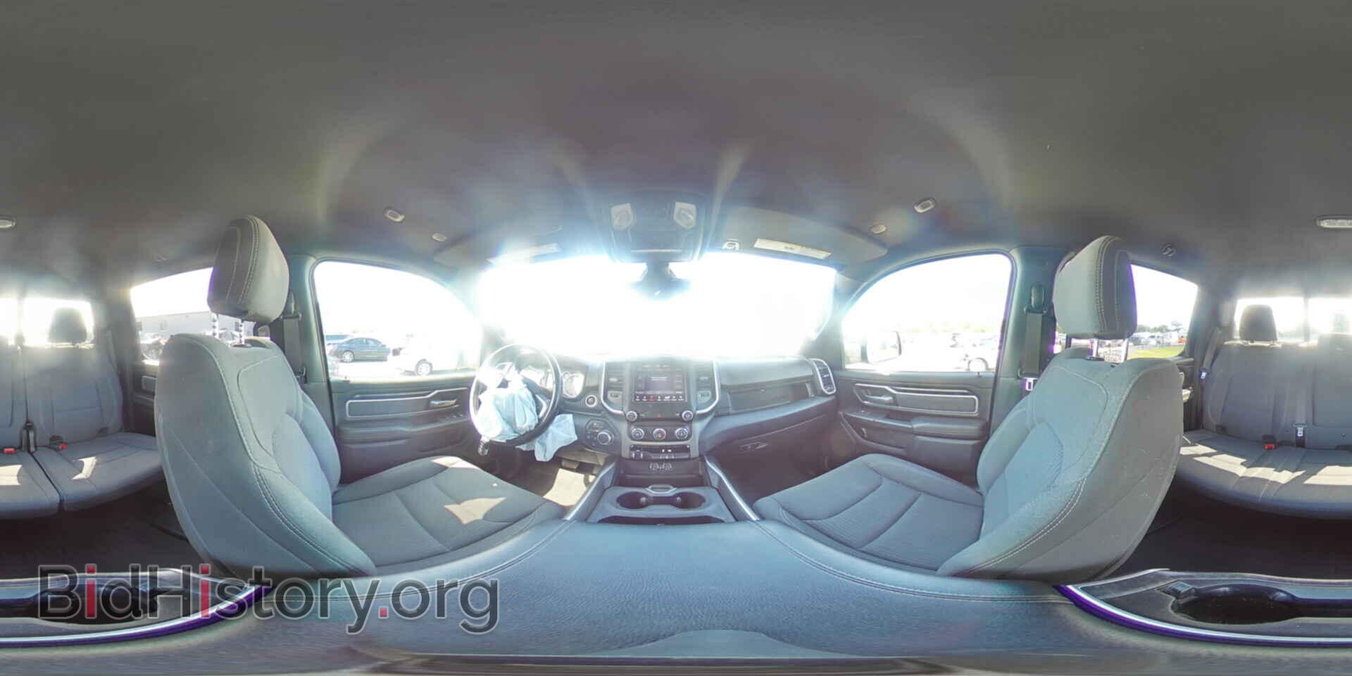 2021 RAM 1500 - VIN: 1C6SRFFT2MN654775 - Фото 15