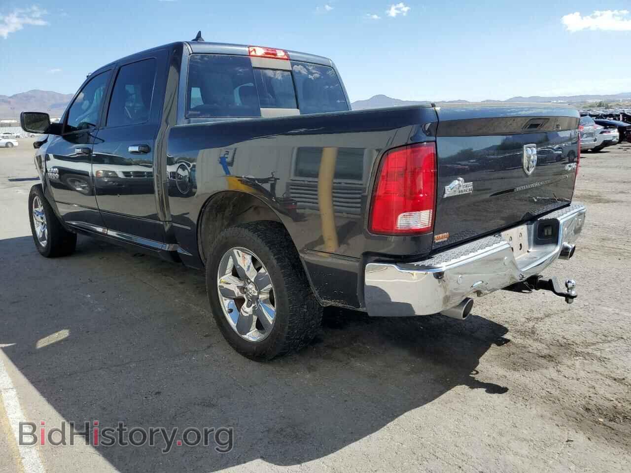 2017 RAM 1500 - VIN: 1C6RR7LM2HS880419 - Photo 2
