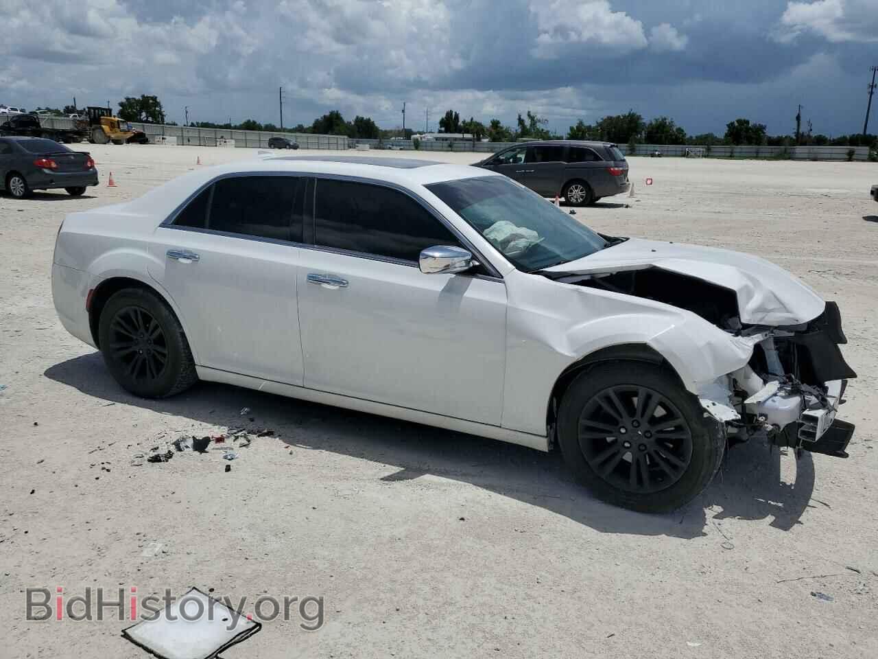 2016 CHRYSLER 300 - VIN: 2C3CCAEG0GH334040 - Фото 4