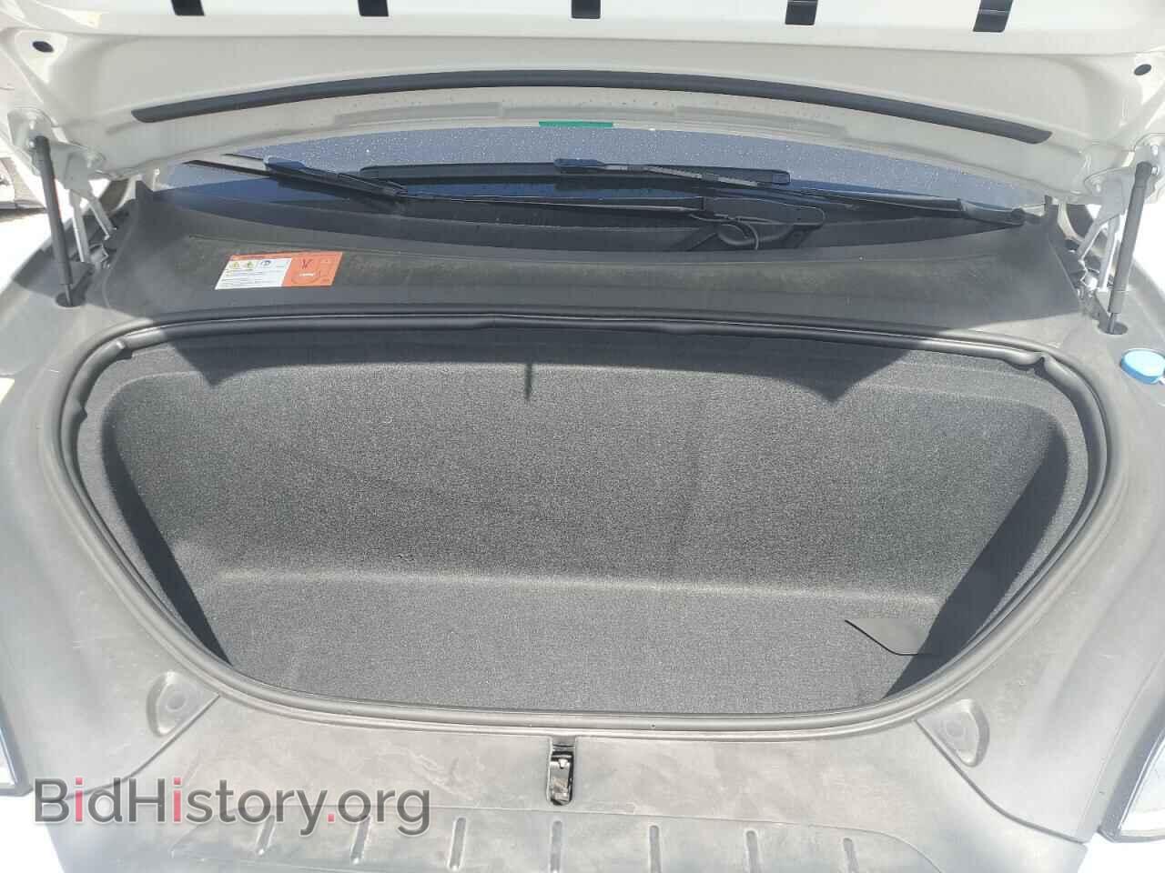 2016 TESLA MODEL X - VIN: 5YJXCAE40GF006836 - Фото 12