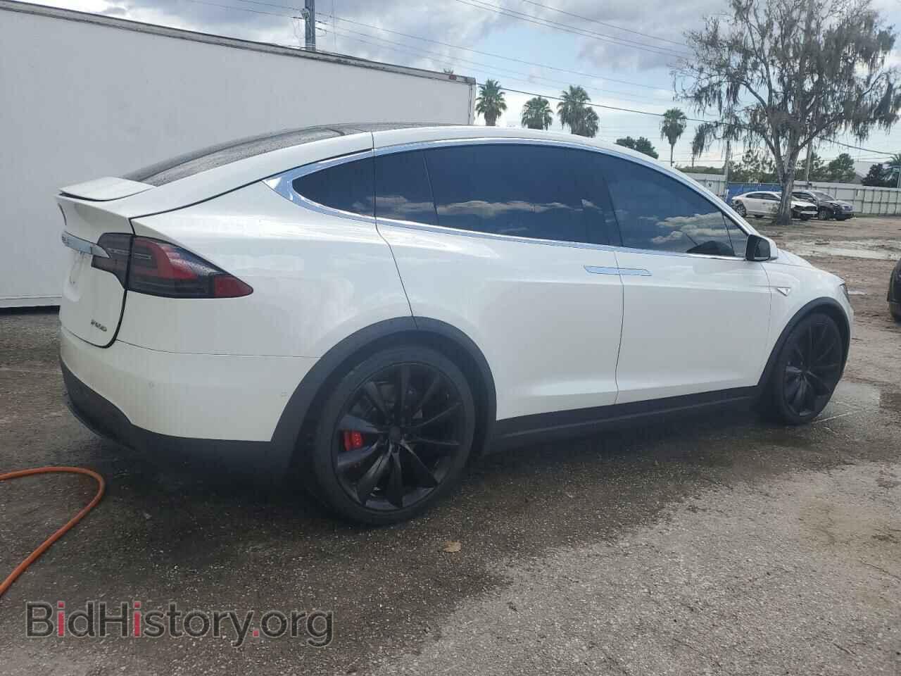 2016 TESLA MODEL X - VIN: 5YJXCAE40GF006836 - Фото 3
