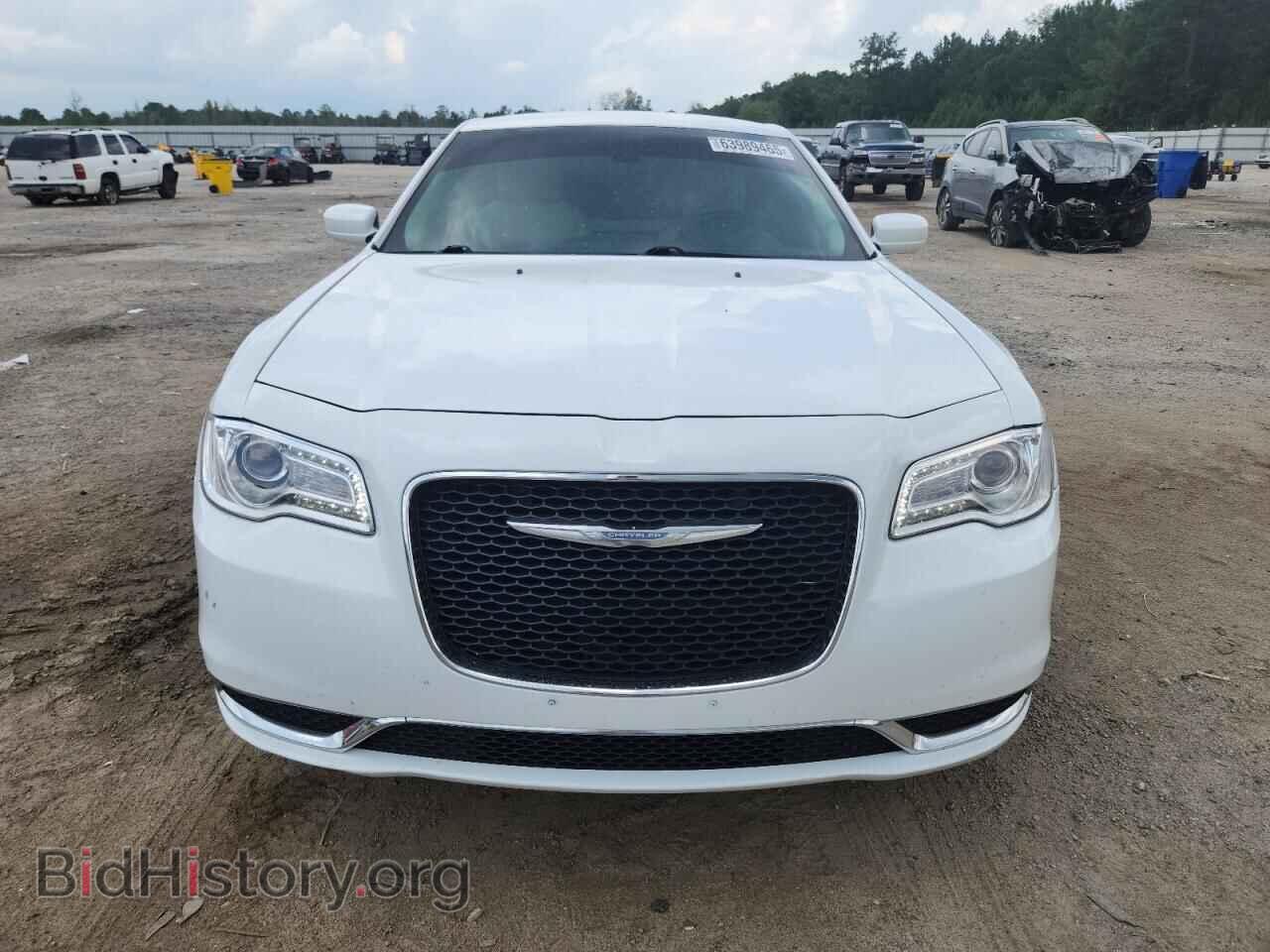 2017 CHRYSLER 300 - VIN: 2C3CCAAG1HH540166 - Фото 5