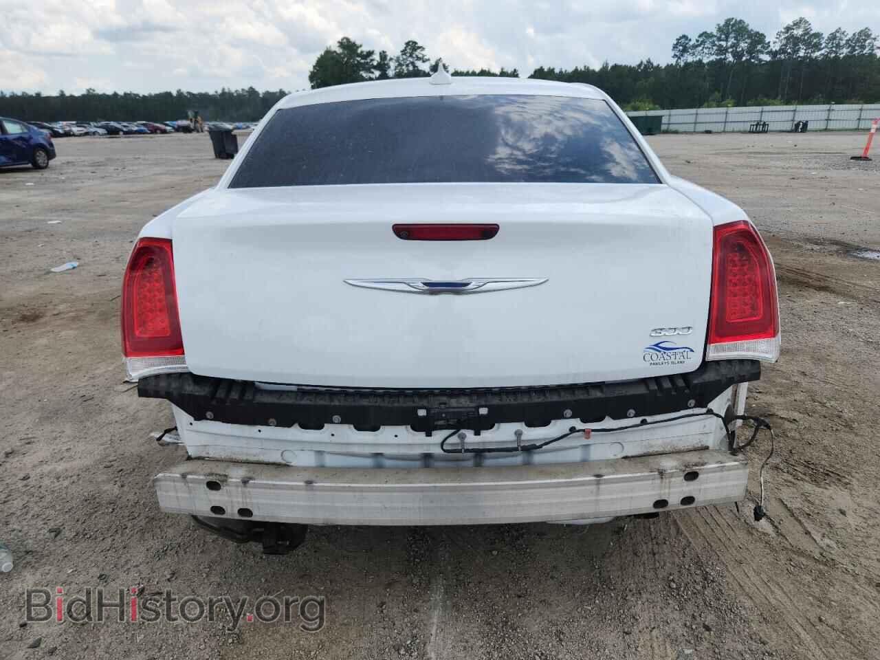 2017 CHRYSLER 300 - VIN: 2C3CCAAG1HH540166 - Фото 6