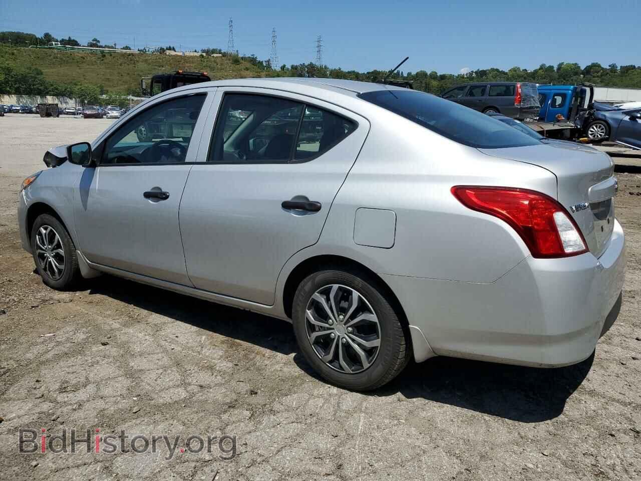 2017 NISSAN VERSA - VIN: 3N1CN7AP3HL882009 - Фото 2