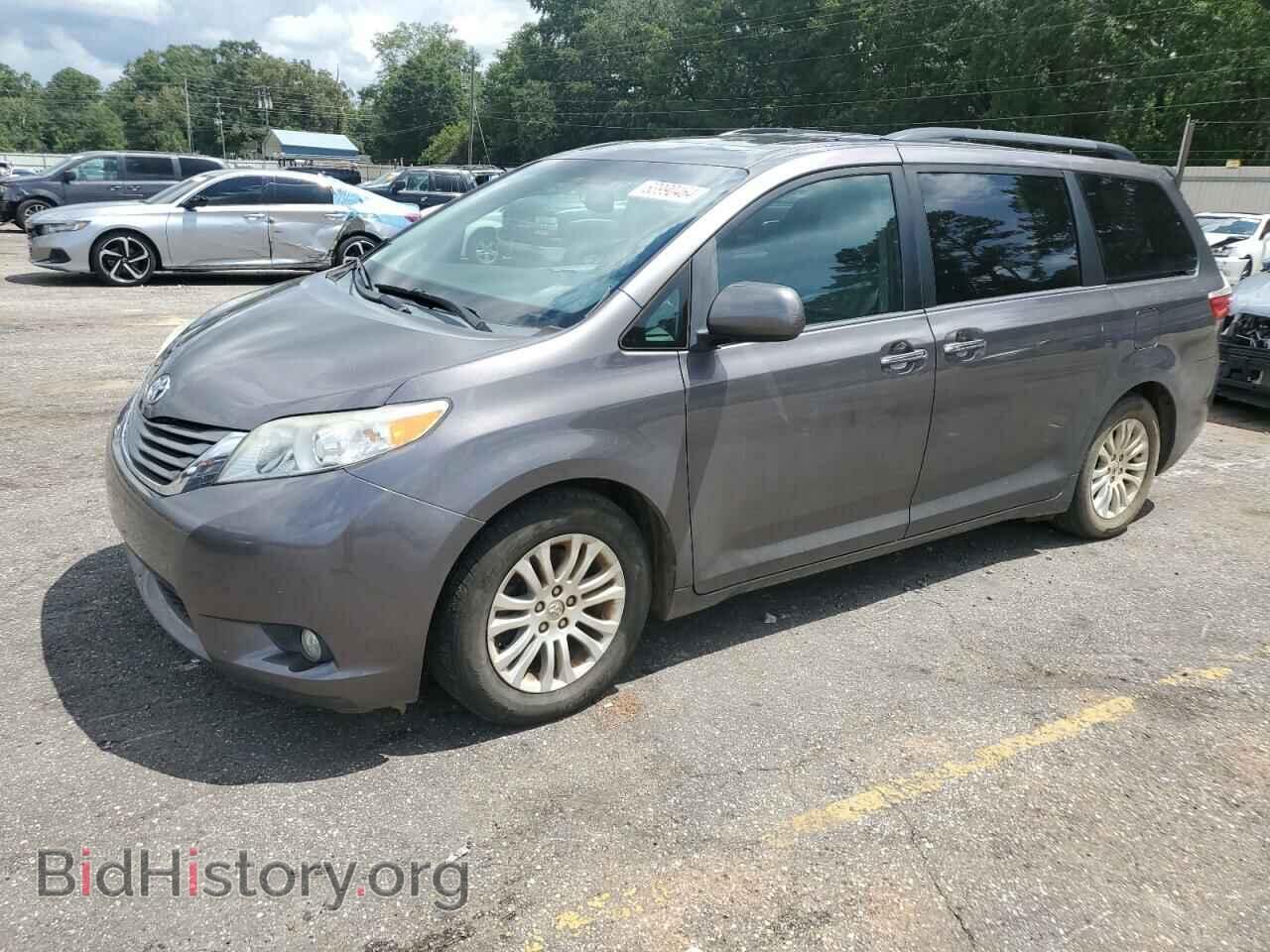 Photo 5TDYK3DC3GS690840 - TOYOTA All Models 2016