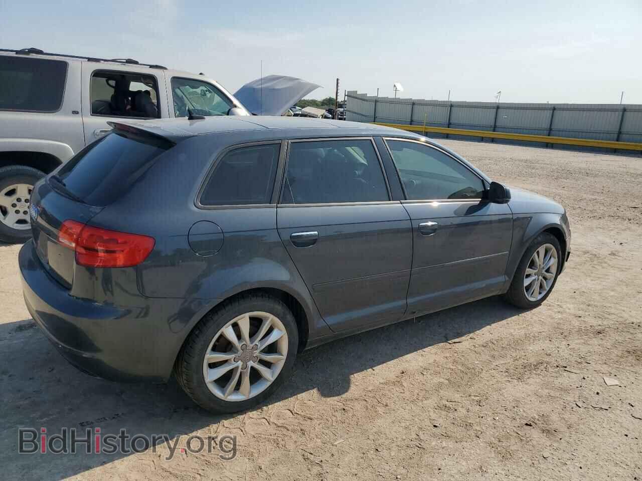 2011 AUDI A3 - VIN: WAUBEAFM4BA021504 - Photo 3