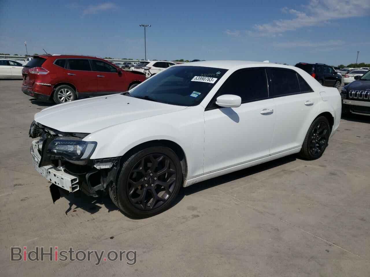 Photo 2C3CCABG1KH628799 - CHRYSLER 300 2019
