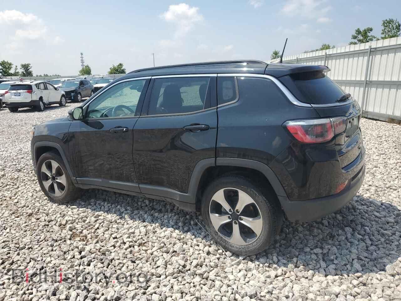 2017 JEEP COMPASS - VIN: 3C4NJCBBXHT632523 - Фото 2