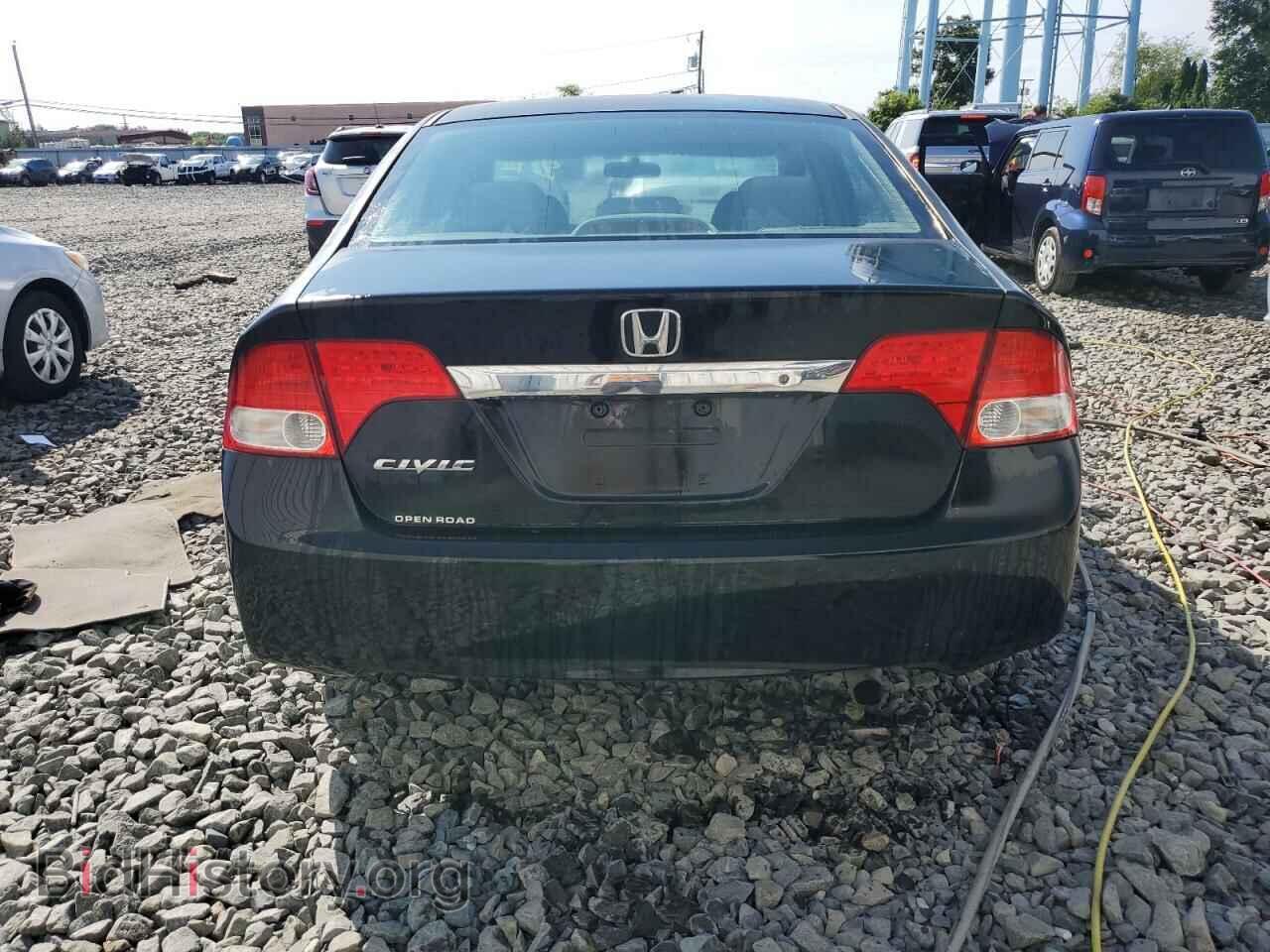 2011 HONDA CIVIC - VIN: 2HGFA1F57BH538775 - Фото 6