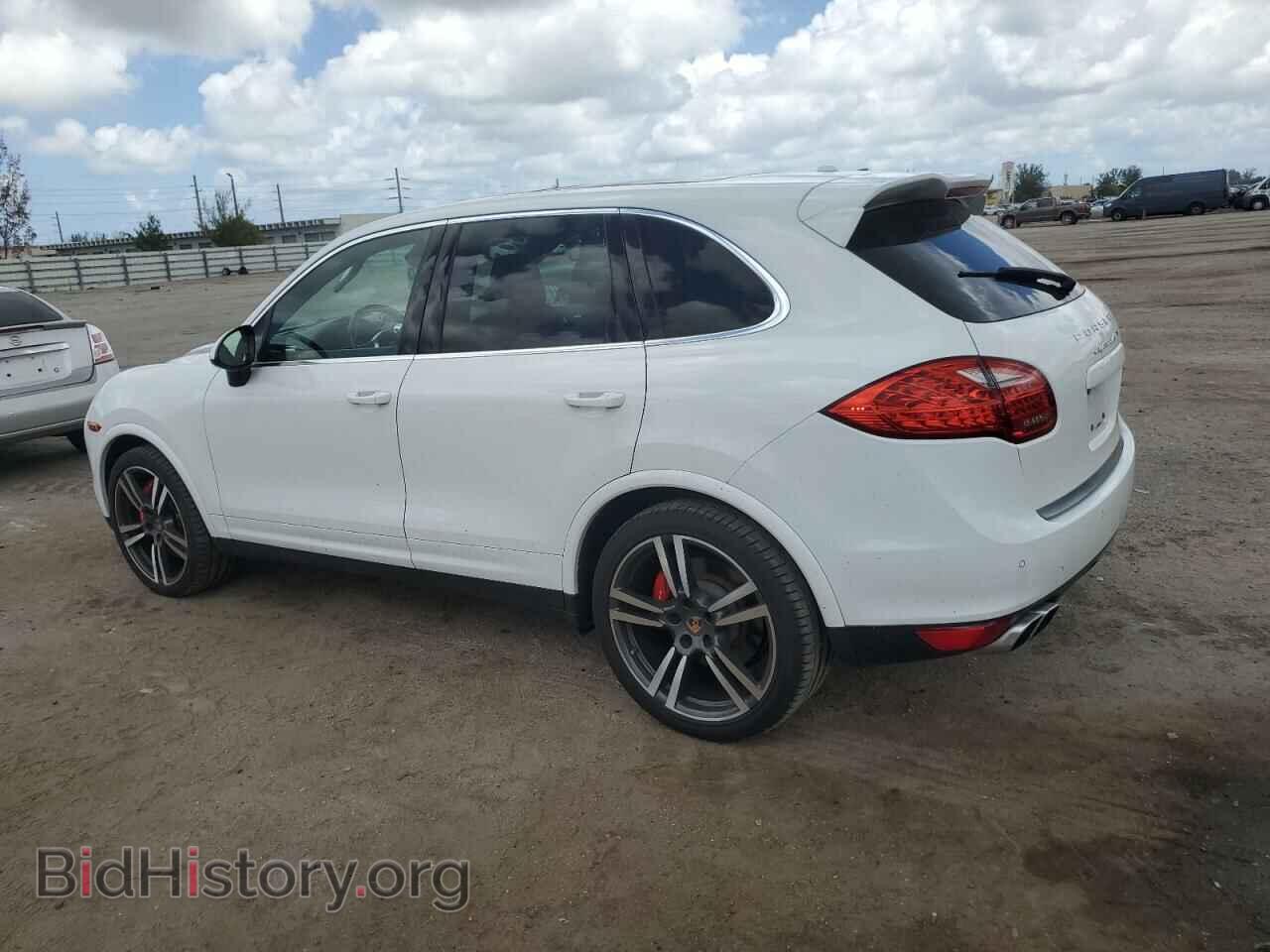 2014 PORSCHE CAYENNE - VIN: WP1AC2A2XELA85649 - Фото 2