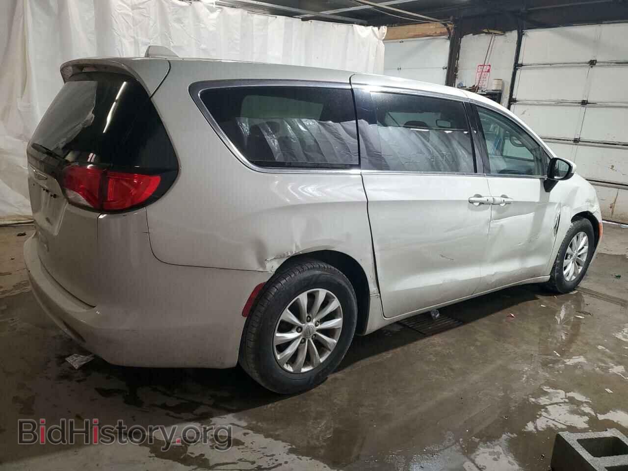 2017 CHRYSLER PACIFICA - VIN: 2C4RC1DG1HR676812 - Photo 3
