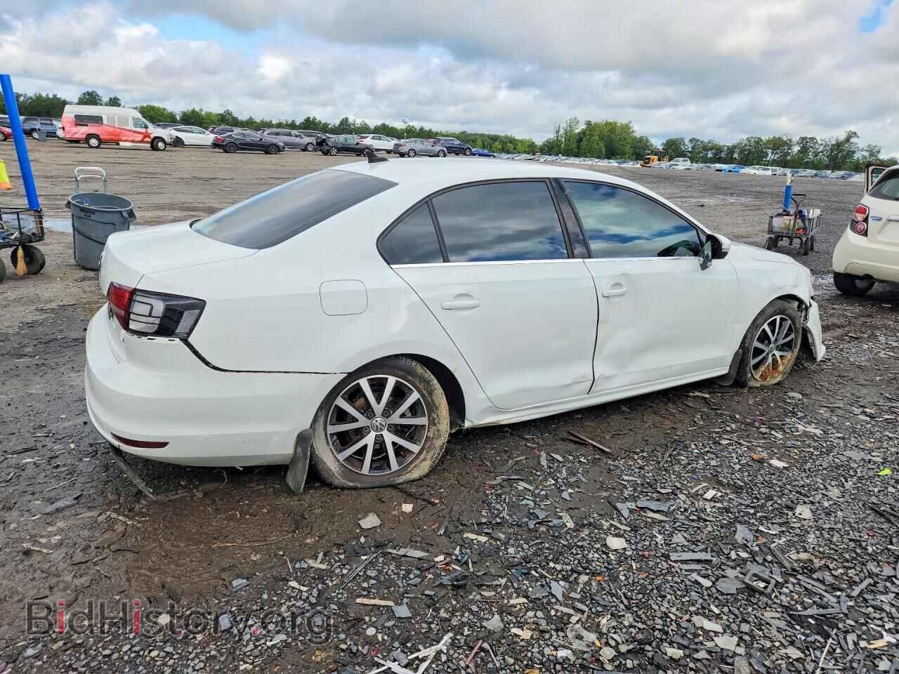 2017 VOLKSWAGEN JETTA - VIN: 3VWDB7AJ2HM223383 - Фото 3
