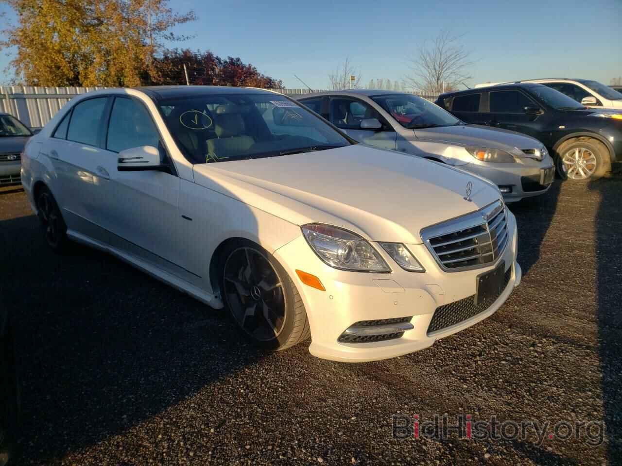 Photo WDDHF9BB9CA573021 - MERCEDES-BENZ E-CLASS 2012