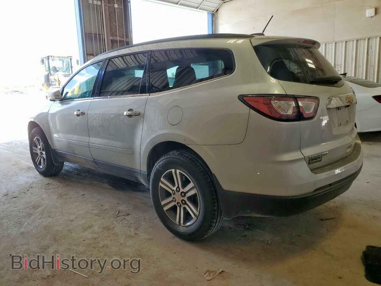 2017 CHEVROLET TRAVERSE - VIN: 1GNKRHKD3HJ279941 - Фото 2