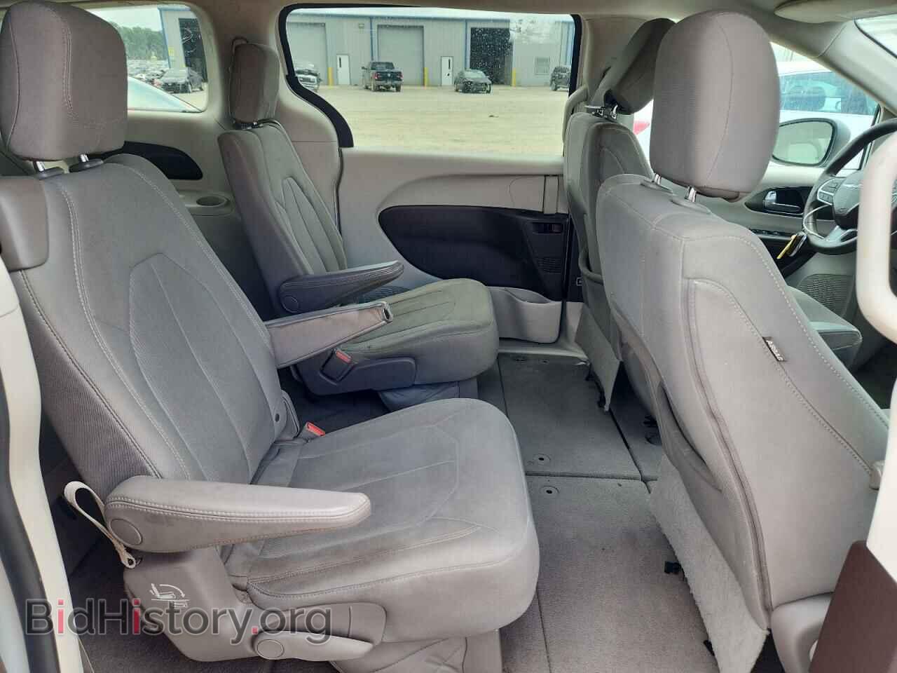 2017 CHRYSLER PACIFICA - VIN: 2C4RC1CG4HR509751 - Фото 10