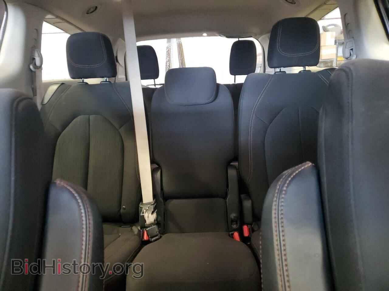 2018 CHRYSLER PACIFICA - VIN: 2C4RC1FG0JR356948 - Фото 10