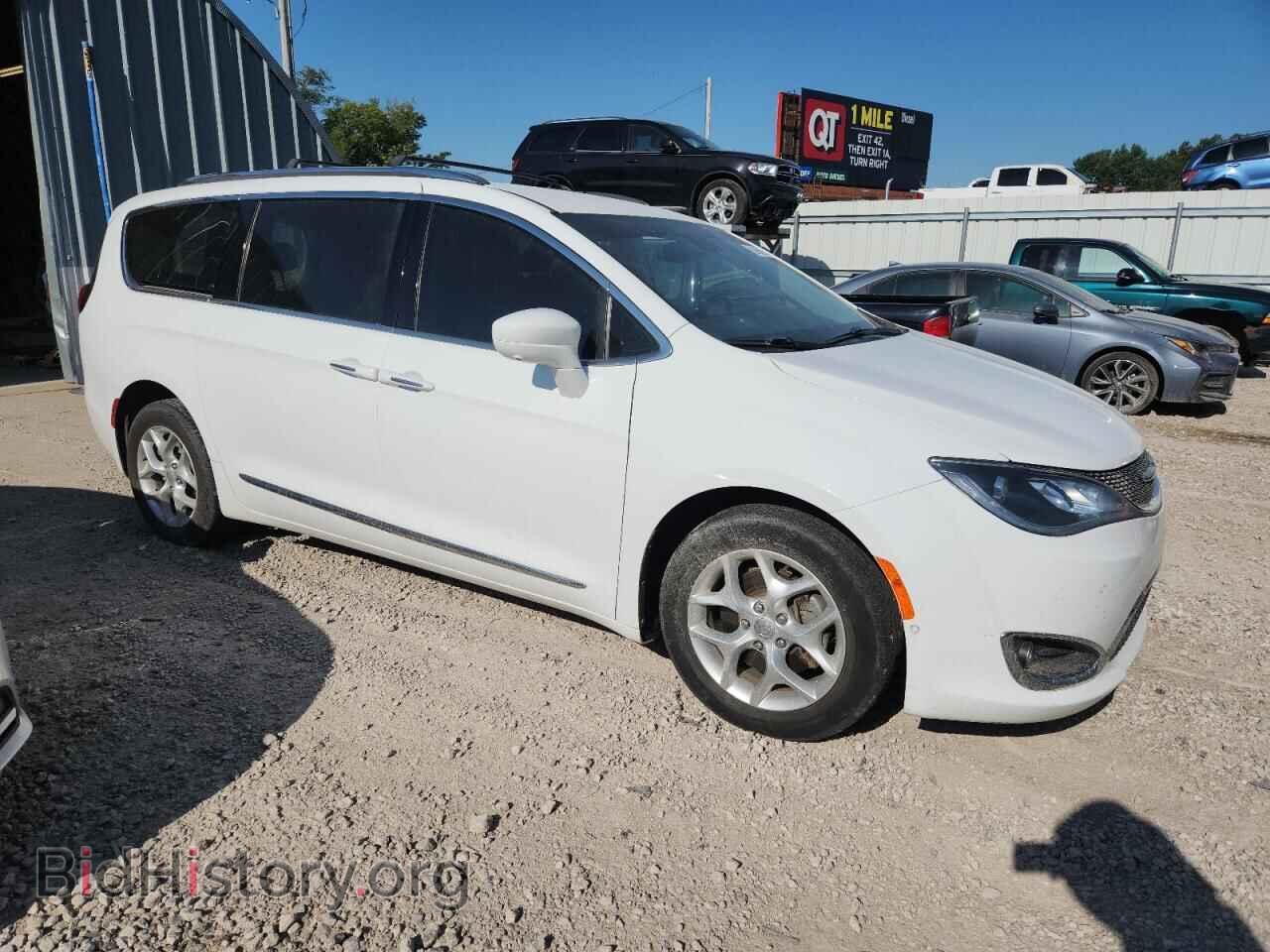 2017 CHRYSLER PACIFICA - VIN: 2C4RC1EG6HR577417 - Photo 4