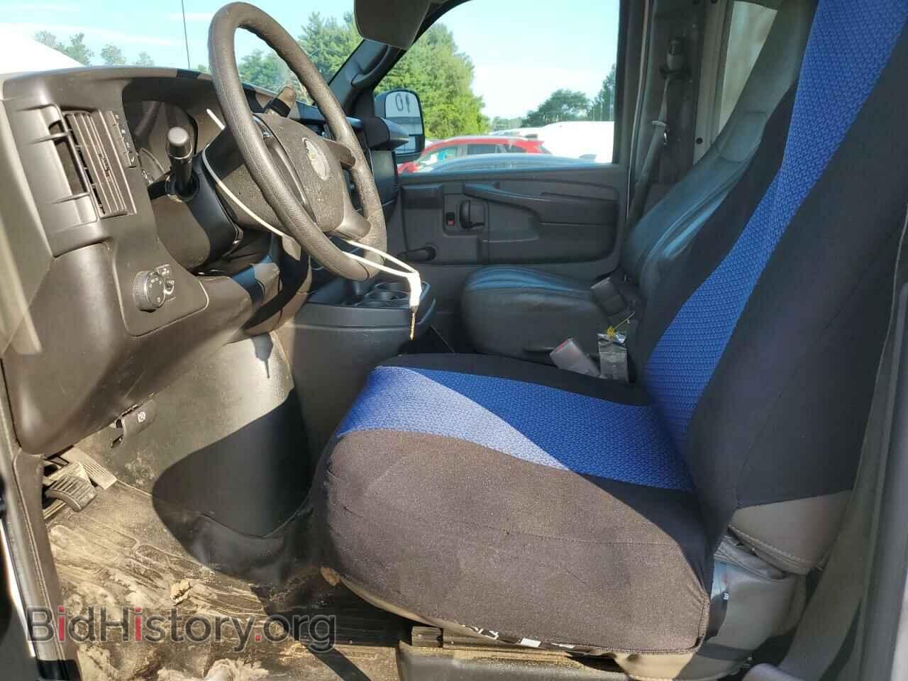 2011 CHEVROLET EXPRESS - VIN: 1GCWGFCA2B1105570 - Фото 7
