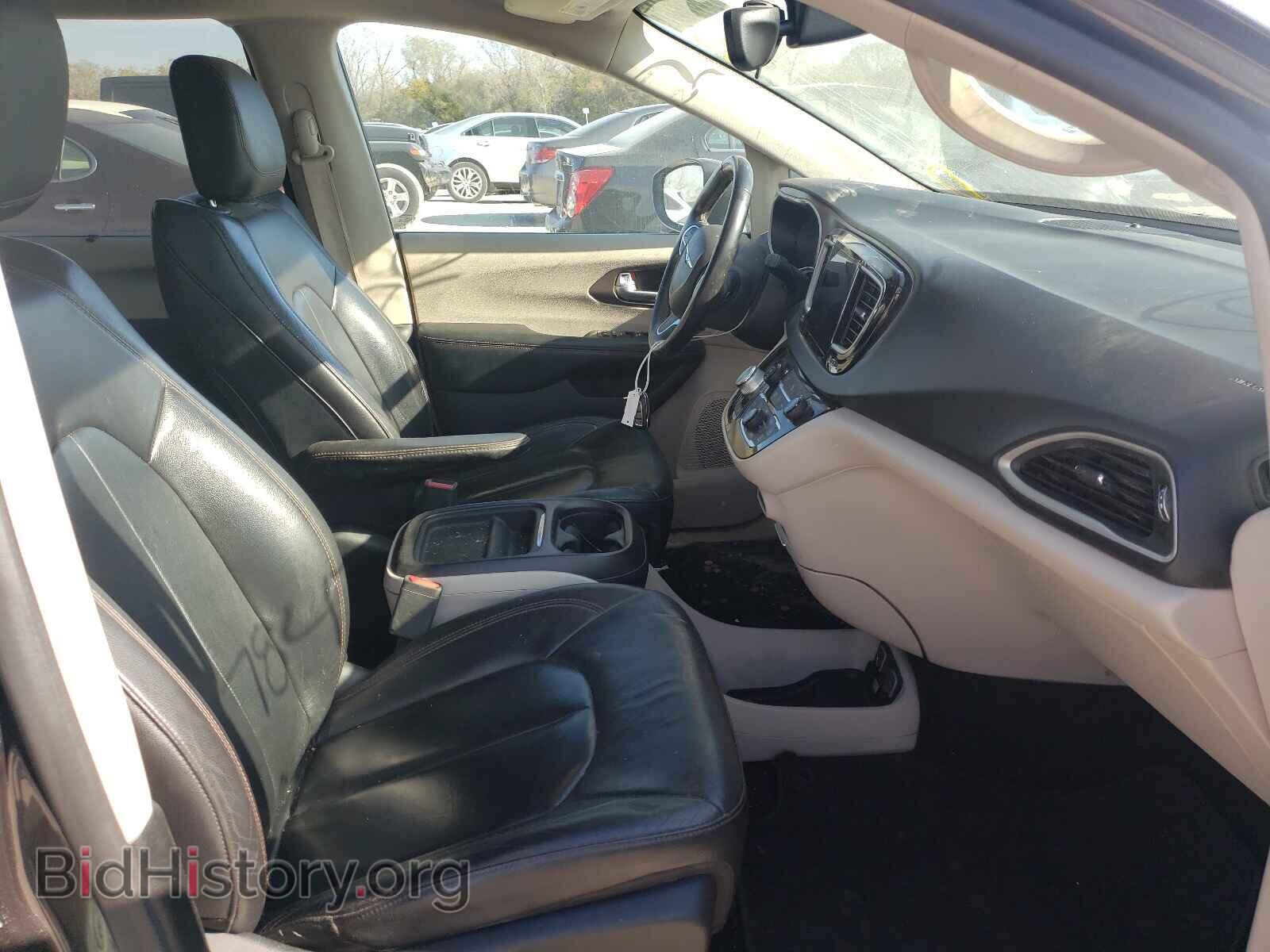 2017 CHRYSLER PACIFICA - VIN: 2C4RC1BG6HR784782 - Photo 5