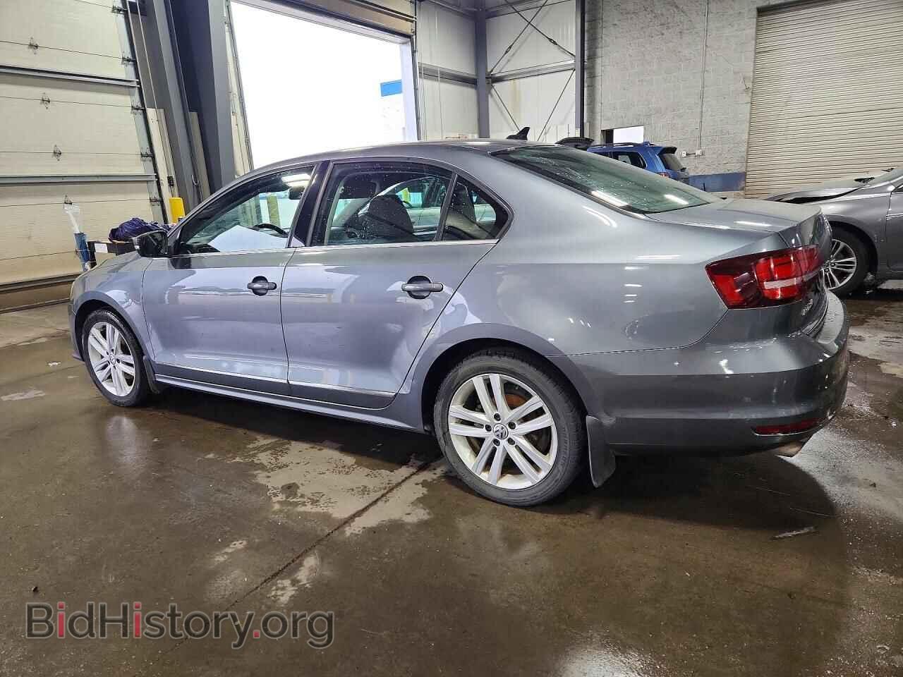 2017 VOLKSWAGEN JETTA - VIN: 3VWL17AJ1HM399548 - Photo 2