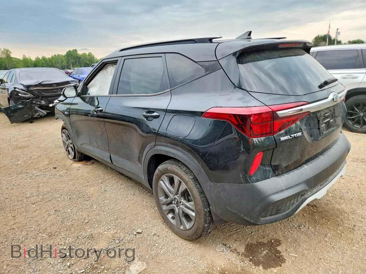 2021 KIA SELTOS - VIN: KNDEPCAA9M7114716 - Фото 2