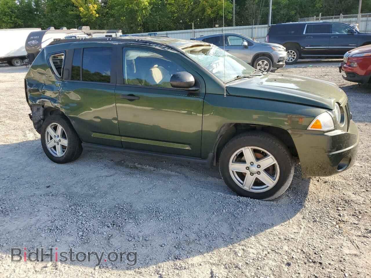 2007 JEEP COMPASS - VIN: 1J8FF47WX7D167939 - Фото 4